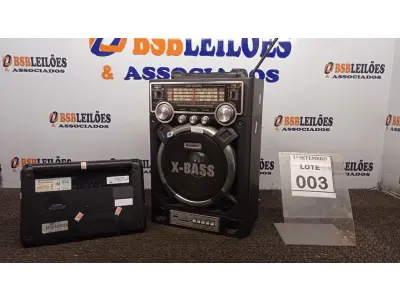 LOTE 003 - 01 RÁDIO E 01 NETBOOK MARCA HP. (NO ESTADO) ATENÇÃO! FAZER A VISITAÇÃO ANTES DE ARREMATAR, NÃO SABEMOS SE FUNCIONA, LEILÃO NÃO TEM GARANTIA E NEM DEVOLUÇÃO, SUJEITO A POSSÍVEIS AVARIAS VISÍVEIS/OCULTAS E/OU AUSÊNCIA DE COMPONENTES.