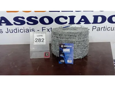 LOTE 282 - 01 ROLO DE ARAME FARPADO COM 500M. (NO ESTADO) ATENÇÃO! FAZER A VISITAÇÃO ANTES DE ARREMATAR, NÃO SABEMOS SE FUNCIONA, LEILÃO NÃO TEM GARANTIA E NEM DEVOLUÇÃO, SUJEITO A POSSÍVEIS AVARIAS VISÍVEIS/OCULTAS E/OU AUSÊNCIA DE COMPONENTES.