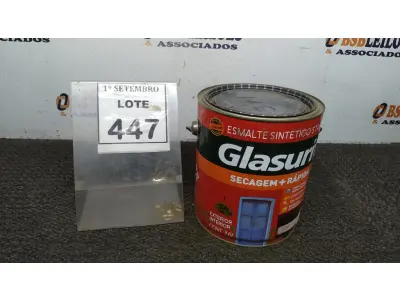 LOTE 447 - 01 LATA DE ESMALTE SINTÉTICO COM 3,6L NA COR BRILHANTE VINHO CHASSIS MARCA GLASURIT. (NO ESTADO) ATENÇÃO! FAZER A VISITAÇÃO ANTES DE ARREMATAR, NÃO SABEMOS SE FUNCIONA, LEILÃO NÃO TEM GARANTIA E NEM DEVOLUÇÃO, SUJEITO A POSSÍVEIS AVARIAS VISÍVEIS/OCULTAS E/OU AUSÊNCIA DE COMPONENTES.