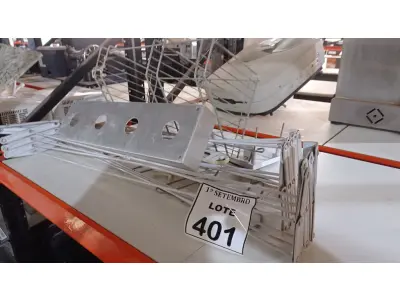 LOTE 401 - 02 VARAIS RETRATEIS E 01 SUPORTE DE BANHEIRO. (NO ESTADO) ATENÇÃO! FAZER A VISITAÇÃO ANTES DE ARREMATAR, NÃO SABEMOS SE FUNCIONA, LEILÃO NÃO TEM GARANTIA E NEM DEVOLUÇÃO, SUJEITO A POSSÍVEIS AVARIAS VISÍVEIS/OCULTAS E/OU AUSÊNCIA DE COMPONENTES.