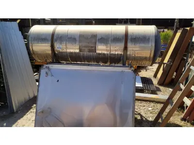 LOTE 475 - 01 BOILER AQUECEDOR SOLAR PARA ÁGUA. (NO ESTADO) ATENÇÃO! FAZER A VISITAÇÃO ANTES DE ARREMATAR, NÃO SABEMOS SE FUNCIONA, LEILÃO NÃO TEM GARANTIA E NEM DEVOLUÇÃO, SUJEITO A POSSÍVEIS AVARIAS VISÍVEIS/OCULTAS E/OU AUSÊNCIA DE COMPONENTES.
