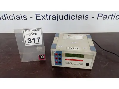 LOTE 317 - 01 APARELHO DE ELETROFORESE. (NO ESTADO) ATENÇÃO! FAZER A VISITAÇÃO ANTES DE ARREMATAR, NÃO SABEMOS SE FUNCIONA, LEILÃO NÃO TEM GARANTIA E NEM DEVOLUÇÃO, SUJEITO A POSSÍVEIS AVARIAS VISÍVEIS/OCULTAS E/OU AUSÊNCIA DE COMPONENTES.