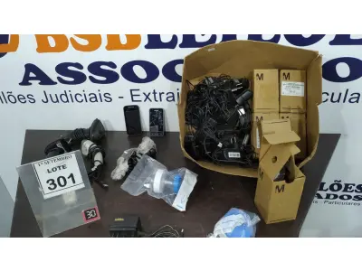 LOTE 301 - 06 FILTROS PARA RESPIRADOR DE TANQUE DE ÁGUA, 03 CELULARES MODELOS ANTIGOS MARCAS DIVERSAS E VÁRIOS LEITORES DE CÓDIGOS DE BARRA. (NO ESTADO) ATENÇÃO! FAZER A VISITAÇÃO ANTES DE ARREMATAR, NÃO SABEMOS SE FUNCIONA, LEILÃO NÃO TEM GARANTIA E NEM DEVOLUÇÃO, SUJEITO A POSSÍVEIS AVARIAS VISÍVEIS/OCULTAS E/OU AUSÊNCIA DE COMPONENTES.