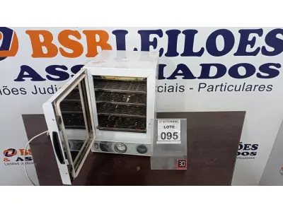 LOTE 095 - 01 ESTUFA PARA ESTERILIZAÇÃO E SECAGEM. (NO ESTADO) ATENÇÃO! FAZER A VISITAÇÃO ANTES DE ARREMATAR, NÃO SABEMOS SE FUNCIONA, LEILÃO NÃO TEM GARANTIA E NEM DEVOLUÇÃO, SUJEITO A POSSÍVEIS AVARIAS VISÍVEIS/OCULTAS E/OU AUSÊNCIA DE COMPONENTES.