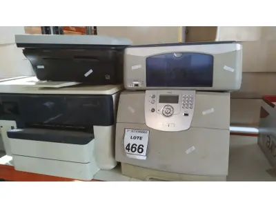 LOTE 466 - 04 IMPRESSORAS E 01 SCANNER DE MARCAS E MODELOS DIVERSOS. (NO ESTADO) ATENÇÃO! FAZER A VISITAÇÃO ANTES DE ARREMATAR, NÃO SABEMOS SE FUNCIONA, LEILÃO NÃO TEM GARANTIA E NEM DEVOLUÇÃO, SUJEITO A POSSÍVEIS AVARIAS VISÍVEIS/OCULTAS E/OU AUSÊNCIA DE COMPONENTES.