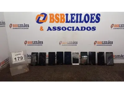 LOTE 179 - 10 CELULARES MARCA POSITIVO. (NO ESTADO) ATENÇÃO! FAZER A VISITAÇÃO ANTES DE ARREMATAR, NÃO SABEMOS SE FUNCIONA, LEILÃO NÃO TEM GARANTIA E NEM DEVOLUÇÃO, SUJEITO A POSSÍVEIS AVARIAS VISÍVEIS/OCULTAS E/OU AUSÊNCIA DE COMPONENTES