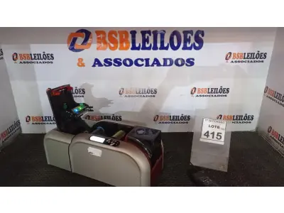 LOTE 415 - 01 IMPRESSORA DE CRACHÁ. (NO ESTADO) ATENÇÃO! FAZER A VISITAÇÃO ANTES DE ARREMATAR, NÃO SABEMOS SE FUNCIONA, LEILÃO NÃO TEM GARANTIA E NEM DEVOLUÇÃO, SUJEITO A POSSÍVEIS AVARIAS VISÍVEIS/OCULTAS E/OU AUSÊNCIA DE COMPONENTES.