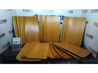 LOTE 443 - 20 PLACAS DE MADEIRA. (NO ESTADO) ATENÇÃO! FAZER A VISITAÇÃO ANTES DE ARREMATAR, NÃO SABEMOS SE FUNCIONA, LEILÃO NÃO TEM GARANTIA E NEM DEVOLUÇÃO, SUJEITO A POSSÍVEIS AVARIAS VISÍVEIS/OCULTAS E/OU AUSÊNCIA DE COMPONENTES.