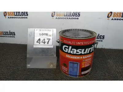 LOTE 447 - 01 LATA DE ESMALTE SINTÉTICO COM 3,6L NA COR BRILHANTE VINHO CHASSIS MARCA GLASURIT. (NO ESTADO) ATENÇÃO! FAZER A VISITAÇÃO ANTES DE ARREMATAR, NÃO SABEMOS SE FUNCIONA, LEILÃO NÃO TEM GARANTIA E NEM DEVOLUÇÃO, SUJEITO A POSSÍVEIS AVARIAS VISÍVEIS/OCULTAS E/OU AUSÊNCIA DE COMPONENTES.