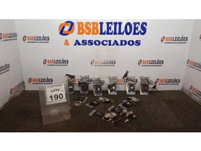 LOTE 190 - 11 PLACAS DE VÍDEO SLIM COM HDMI. (NO ESTADO) ATENÇÃO! FAZER A VISITAÇÃO ANTES DE ARREMATAR, NÃO SABEMOS SE FUNCIONA, LEILÃO NÃO TEM GARANTIA E NEM DEVOLUÇÃO, SUJEITO A POSSÍVEIS AVARIAS VISÍVEIS/OCULTAS E/OU AUSÊNCIA DE COMPONENTES