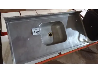 LOTE 412 - 01 PIA EM INOX 1,20X0,59. (NO ESTADO) ATENÇÃO! FAZER A VISITAÇÃO ANTES DE ARREMATAR, NÃO SABEMOS SE FUNCIONA, LEILÃO NÃO TEM GARANTIA E NEM DEVOLUÇÃO, SUJEITO A POSSÍVEIS AVARIAS VISÍVEIS/OCULTAS E/OU AUSÊNCIA DE COMPONENTES.