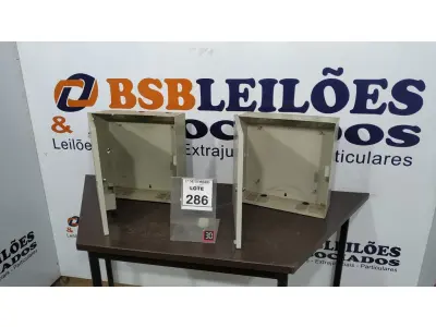 LOTE 286 - 02 QUADROS DE DISTRIBUIÇÃO DE METAL. (NO ESTADO) ATENÇÃO! FAZER A VISITAÇÃO ANTES DE ARREMATAR, NÃO SABEMOS SE FUNCIONA, LEILÃO NÃO TEM GARANTIA E NEM DEVOLUÇÃO, SUJEITO A POSSÍVEIS AVARIAS VISÍVEIS/OCULTAS E/OU AUSÊNCIA DE COMPONENTES.