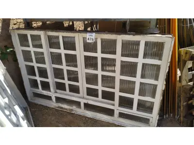 LOTE 478 - 01 JANELA DE FERRO COM VIDRO 1,97X1,18. (NO ESTADO) ATENÇÃO! FAZER A VISITAÇÃO ANTES DE ARREMATAR, NÃO SABEMOS SE FUNCIONA, LEILÃO NÃO TEM GARANTIA E NEM DEVOLUÇÃO, SUJEITO A POSSÍVEIS AVARIAS VISÍVEIS/OCULTAS E/OU AUSÊNCIA DE COMPONENTES.