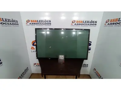 LOTE 218 - 01 TV LCD 60’’ MARCA LG. (NO ESTADO) ATENÇÃO! FAZER A VISITAÇÃO ANTES DE ARREMATAR, NÃO SABEMOS SE FUNCIONA, LEILÃO NÃO TEM GARANTIA E NEM DEVOLUÇÃO, SUJEITO A POSSÍVEIS AVARIAS VISÍVEIS/OCULTAS E/OU AUSÊNCIA DE COMPONENTES