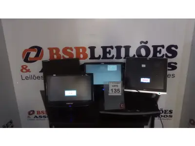 LOTE 135 - 01 LOTE COM VÁRIOS MONITORES MARCAS E MODELOS DIVERSOS. (NO ESTADO) ATENÇÃO! FAZER A VISITAÇÃO ANTES DE ARREMATAR, NÃO SABEMOS SE FUNCIONA, LEILÃO NÃO TEM GARANTIA E NEM DEVOLUÇÃO, SUJEITO A POSSÍVEIS AVARIAS VISÍVEIS/OCULTAS E/OU AUSÊNCIA DE COMPONENTES.