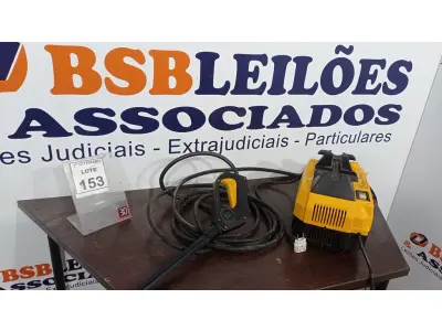 LOTE 153 - 01 LAVADORA DE ALTA PRESSÃO MARCA ELECTROLUX PRESSÃO. (NO ESTADO) ATENÇÃO! FAZER A VISITAÇÃO ANTES DE ARREMATAR, NÃO SABEMOS SE FUNCIONA, LEILÃO NÃO TEM GARANTIA E NEM DEVOLUÇÃO, SUJEITO A POSSÍVEIS AVARIAS VISÍVEIS/OCULTAS E/OU AUSÊNCIA DE COMPONENTES.