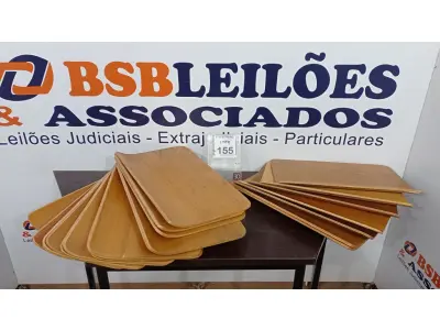 LOTE 155 - 20 PLACAS DE MADEIRA. (NO ESTADO) ATENÇÃO! FAZER A VISITAÇÃO ANTES DE ARREMATAR, NÃO SABEMOS SE FUNCIONA, LEILÃO NÃO TEM GARANTIA E NEM DEVOLUÇÃO, SUJEITO A POSSÍVEIS AVARIAS VISÍVEIS/OCULTAS E/OU AUSÊNCIA DE COMPONENTES.