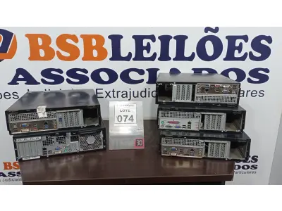 LOTE 074 - 05 CPU’S MARCAS E MODELOS DIVERSOS. (NO ESTADO) ATENÇÃO! FAZER A VISITAÇÃO ANTES DE ARREMATAR, NÃO SABEMOS SE FUNCIONA, LEILÃO NÃO TEM GARANTIA E NEM DEVOLUÇÃO, SUJEITO A POSSÍVEIS AVARIAS VISÍVEIS/OCULTAS E/OU AUSÊNCIA DE COMPONENTES.
