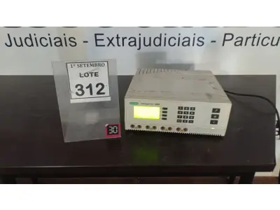 LOTE 312 - 01 APARELHO DE ELETROFORESE BIO RAD POWER PAC 3000. (NO ESTADO) ATENÇÃO! FAZER A VISITAÇÃO ANTES DE ARREMATAR, NÃO SABEMOS SE FUNCIONA, LEILÃO NÃO TEM GARANTIA E NEM DEVOLUÇÃO, SUJEITO A POSSÍVEIS AVARIAS VISÍVEIS/OCULTAS E/OU AUSÊNCIA DE COMPONENTES.