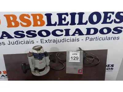 LOTE 129 - 01 TUPIA BOSH GOF/GFF 1600 CE. (NO ESTADO) ATENÇÃO! FAZER A VISITAÇÃO ANTES DE ARREMATAR, NÃO SABEMOS SE FUNCIONA, LEILÃO NÃO TEM GARANTIA E NEM DEVOLUÇÃO, SUJEITO A POSSÍVEIS AVARIAS VISÍVEIS/OCULTAS E/OU AUSÊNCIA DE COMPONENTES.