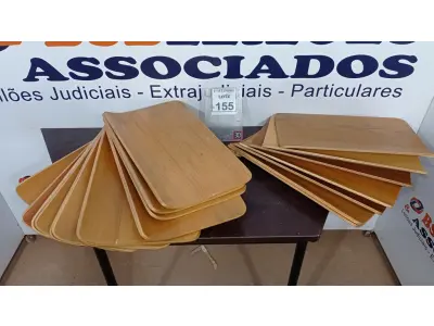 LOTE 155 - 20 PLACAS DE MADEIRA. (NO ESTADO) ATENÇÃO! FAZER A VISITAÇÃO ANTES DE ARREMATAR, NÃO SABEMOS SE FUNCIONA, LEILÃO NÃO TEM GARANTIA E NEM DEVOLUÇÃO, SUJEITO A POSSÍVEIS AVARIAS VISÍVEIS/OCULTAS E/OU AUSÊNCIA DE COMPONENTES.