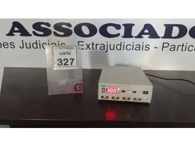 LOTE 327 - 01 APARELHO DE ELETROFORESE BIO RAD POWER PAC 3000. (NO ESTADO) ATENÇÃO! FAZER A VISITAÇÃO ANTES DE ARREMATAR, NÃO SABEMOS SE FUNCIONA, LEILÃO NÃO TEM GARANTIA E NEM DEVOLUÇÃO, SUJEITO A POSSÍVEIS AVARIAS VISÍVEIS/OCULTAS E/OU AUSÊNCIA DE COMPONENTES.