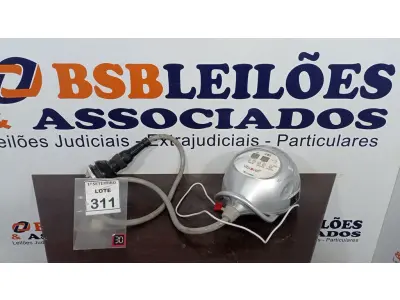 LOTE 311 - 01 APARELHO DE MASSAGEM ESTÉTICA VOBROCELL. (NO ESTADO) ATENÇÃO! FAZER A VISITAÇÃO ANTES DE ARREMATAR, NÃO SABEMOS SE FUNCIONA, LEILÃO NÃO TEM GARANTIA E NEM DEVOLUÇÃO, SUJEITO A POSSÍVEIS AVARIAS VISÍVEIS/OCULTAS E/OU AUSÊNCIA DE COMPONENTES.
