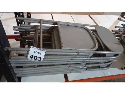 LOTE 403 - 08 CADEIRAS DOBRÁVEIS DE FERRO. (NO ESTADO) ATENÇÃO! FAZER A VISITAÇÃO ANTES DE ARREMATAR, NÃO SABEMOS SE FUNCIONA. LEILÃO NÃO TEM GARANTIA E NEM DEVOLUÇÃO, SUJEITO A POSSÍVEIS AVARIAS VISÍVEIS/OCULTAS E/OU AUSÊNCIA DE COMPONENTES.