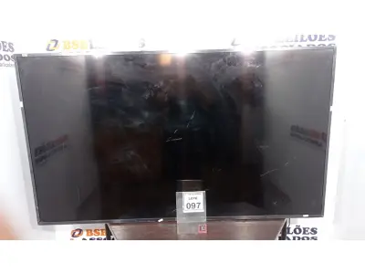 LOTE 097 - 01 TV LCD 70’’ MARCA LG. (NO ESTADO) ATENÇÃO! FAZER A VISITAÇÃO ANTES DE ARREMATAR, NÃO SABEMOS SE FUNCIONA, LEILÃO NÃO TEM GARANTIA E NEM DEVOLUÇÃO, SUJEITO A POSSÍVEIS AVARIAS VISÍVEIS/OCULTAS E/OU AUSÊNCIA DE COMPONENTES.