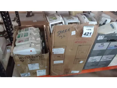 LOTE 421 - 01 LOTE COM GRANDE QUANTIDADE DE DISPENSADORES DE SABÃO. (NO ESTADO) ATENÇÃO! FAZER A VISITAÇÃO ANTES DE ARREMATAR, NÃO SABEMOS SE FUNCIONA, LEILÃO NÃO TEM GARANTIA E NEM DEVOLUÇÃO, SUJEITO A POSSÍVEIS AVARIAS VISÍVEIS/OCULTAS E/OU AUSÊNCIA DE COMPONENTES.