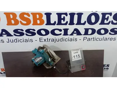 LOTE 115 - 01 SERRA CIRCULAR MAKITA 5007N. (NO ESTADO) ATENÇÃO! FAZER A VISITAÇÃO ANTES DE ARREMATAR, NÃO SABEMOS SE FUNCIONA, LEILÃO NÃO TEM GARANTIA E NEM DEVOLUÇÃO, SUJEITO A POSSÍVEIS AVARIAS VISÍVEIS/OCULTAS E/OU AUSÊNCIA DE COMPONENTES.