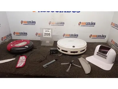 LOTE 205 - 02 ASPIRADORES ROBÔ SENDO 01 COM FONTE. (NO ESTADO) ATENÇÃO! FAZER A VISITAÇÃO ANTES DE ARREMATAR, NÃO SABEMOS SE FUNCIONA, LEILÃO NÃO TEM GARANTIA E NEM DEVOLUÇÃO, SUJEITO A POSSÍVEIS AVARIAS VISÍVEIS/OCULTAS E/OU AUSÊNCIA DE COMPONENTES