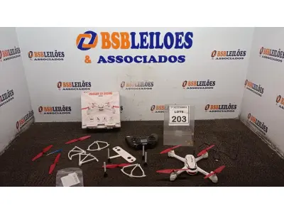 LOTE 203 - 01 DRONE MARCA HUBSAN. (NO ESTADO) ATENÇÃO! FAZER A VISITAÇÃO ANTES DE ARREMATAR, NÃO SABEMOS SE FUNCIONA, LEILÃO NÃO TEM GARANTIA E NEM DEVOLUÇÃO, SUJEITO A POSSÍVEIS AVARIAS VISÍVEIS/OCULTAS E/OU AUSÊNCIA DE COMPONENTES