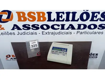 LOTE 325 - 01 APARELHO DE LASER TERAPIA. (NO ESTADO) ATENÇÃO! FAZER A VISITAÇÃO ANTES DE ARREMATAR, NÃO SABEMOS SE FUNCIONA, LEILÃO NÃO TEM GARANTIA E NEM DEVOLUÇÃO, SUJEITO A POSSÍVEIS AVARIAS VISÍVEIS/OCULTAS E/OU AUSÊNCIA DE COMPONENTES.