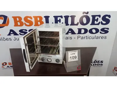 LOTE 109 - 01 ESTUFA DE ESTERILIZAÇÃO E SECAGEM. (NO ESTADO) ATENÇÃO! FAZER A VISITAÇÃO ANTES DE ARREMATAR, NÃO SABEMOS SE FUNCIONA, LEILÃO NÃO TEM GARANTIA E NEM DEVOLUÇÃO, SUJEITO A POSSÍVEIS AVARIAS VISÍVEIS/OCULTAS E/OU AUSÊNCIA DE COMPONENTES.