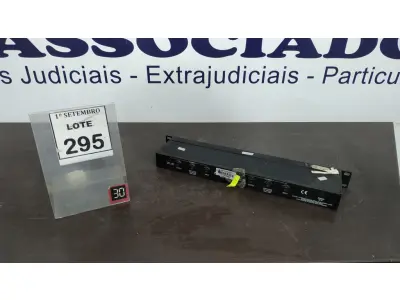 LOTE 295 - 01 COMPRESSOR DE ÁUDIO MARCA ALESIS 3630. (NO ESTADO) ATENÇÃO! FAZER A VISITAÇÃO ANTES DE ARREMATAR, NÃO SABEMOS SE FUNCIONA, LEILÃO NÃO TEM GARANTIA E NEM DEVOLUÇÃO, SUJEITO A POSSÍVEIS AVARIAS VISÍVEIS/OCULTAS E/OU AUSÊNCIA DE COMPONENTES.