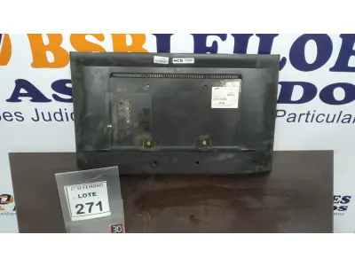 LOTE 271 - 01 TV LCD 32’’ MARCA SAMSUNG. (NO ESTADO) ATENÇÃO! FAZER A VISITAÇÃO ANTES DE ARREMATAR, NÃO SABEMOS SE FUNCIONA, LEILÃO NÃO TEM GARANTIA E NEM DEVOLUÇÃO, SUJEITO A POSSÍVEIS AVARIAS VISÍVEIS/OCULTAS E/OU AUSÊNCIA DE COMPONENTES.