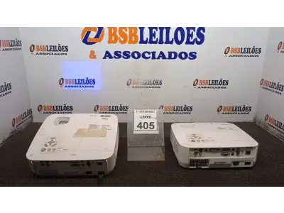 LOTE 405 - 02 PROJETORES MARCA NEC. (NO ESTADO) ATENÇÃO! FAZER A VISITAÇÃO ANTES DE ARREMATAR, NÃO SABEMOS SE FUNCIONA, LEILÃO NÃO TEM GARANTIA E NEM DEVOLUÇÃO, SUJEITO A POSSÍVEIS AVARIAS VISÍVEIS/OCULTAS E/OU AUSÊNCIA DE COMPONENTES.
