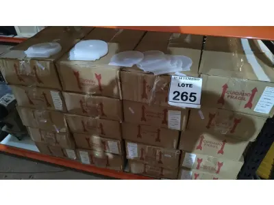 LOTE 265 - 01 LOTE COM GRANDE QUANTIDADE DE CAPAS PARA CD. (NO ESTADO) ATENÇÃO! FAZER A VISITAÇÃO ANTES DE ARREMATAR, NÃO SABEMOS SE FUNCIONA, LEILÃO NÃO TEM GARANTIA E NEM DEVOLUÇÃO, SUJEITO A POSSÍVEIS AVARIAS VISÍVEIS/OCULTAS E/OU AUSÊNCIA DE COMPONENTES.