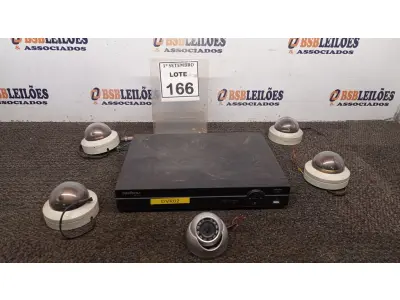 LOTE 166 - 01 DVR E 05 CÂMERAS DE MONITORAMENTO. (NO ESTADO) ATENÇÃO! FAZER A VISITAÇÃO ANTES DE ARREMATAR, NÃO SABEMOS SE FUNCIONA, LEILÃO NÃO TEM GARANTIA E NEM DEVOLUÇÃO, SUJEITO A POSSÍVEIS AVARIAS VISÍVEIS/OCULTAS E/OU AUSÊNCIA DE COMPONENTES