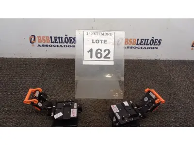 LOTE 162 - 02 CORTADORES DE FIO DE FIBRA ÓTICA. (NO ESTADO) ATENÇÃO! FAZER A VISITAÇÃO ANTES DE ARREMATAR, NÃO SABEMOS SE FUNCIONA, LEILÃO NÃO TEM GARANTIA E NEM DEVOLUÇÃO, SUJEITO A POSSÍVEIS AVARIAS VISÍVEIS/OCULTAS E/OU AUSÊNCIA DE COMPONENTES
