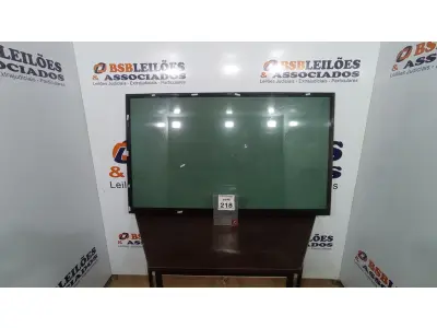 LOTE 218 - 01 TV LCD 60’’ MARCA LG. (NO ESTADO) ATENÇÃO! FAZER A VISITAÇÃO ANTES DE ARREMATAR, NÃO SABEMOS SE FUNCIONA, LEILÃO NÃO TEM GARANTIA E NEM DEVOLUÇÃO, SUJEITO A POSSÍVEIS AVARIAS VISÍVEIS/OCULTAS E/OU AUSÊNCIA DE COMPONENTES