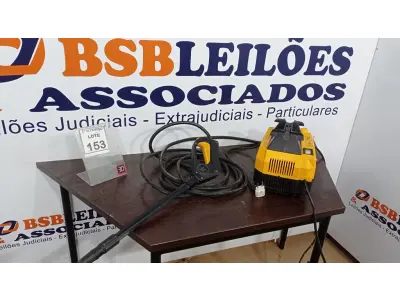 LOTE 153 - 01 LAVADORA DE ALTA PRESSÃO MARCA ELECTROLUX PRESSÃO. (NO ESTADO) ATENÇÃO! FAZER A VISITAÇÃO ANTES DE ARREMATAR, NÃO SABEMOS SE FUNCIONA, LEILÃO NÃO TEM GARANTIA E NEM DEVOLUÇÃO, SUJEITO A POSSÍVEIS AVARIAS VISÍVEIS/OCULTAS E/OU AUSÊNCIA DE COMPONENTES.