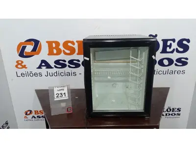 LOTE 231 - 01 ADEGA. (NO ESTADO) ATENÇÃO! FAZER A VISITAÇÃO ANTES DE ARREMATAR, NÃO SABEMOS SE FUNCIONA, LEILÃO NÃO TEM GARANTIA E NEM DEVOLUÇÃO, SUJEITO A POSSÍVEIS AVARIAS VISÍVEIS/OCULTAS E/OU AUSÊNCIA DE COMPONENTES.