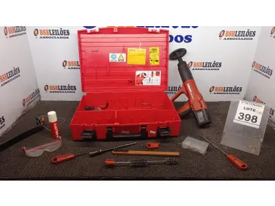 LOTE 398 - 01 FINCA PINO HLTI MODELO DX A41 COM ACESSÓRIOS E MALETA. (NO ESTADO) ATENÇÃO! FAZER A VISITAÇÃO ANTES DE ARREMATAR, NÃO SABEMOS SE FUNCIONA. LEILÃO NÃO TEM GARANTIA E NEM DEVOLUÇÃO, SUJEITO A POSSÍVEIS AVARIAS VISÍVEIS/OCULTAS E/OU AUSÊNCIA DE COMPONENTES.