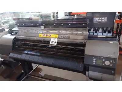 LOTE 339 - 01 PLOTTER MARCA CANON MODELO IPF 8400. (NO ESTADO) ATENÇÃO! FAZER A VISITAÇÃO ANTES DE ARREMATAR, NÃO SABEMOS SE FUNCIONA, LEILÃO NÃO TEM GARANTIA E NEM DEVOLUÇÃO, SUJEITO A POSSÍVEIS AVARIAS VISÍVEIS/OCULTAS E/OU AUSÊNCIA DE COMPONENTES.