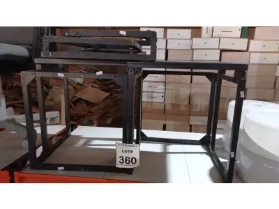 LOTE 360 - 03 BANCOS DOBRÁVEIS. (NO ESTADO) ATENÇÃO! FAZER A VISITAÇÃO ANTES DE ARREMATAR, NÃO SABEMOS SE FUNCIONA, LEILÃO NÃO TEM GARANTIA E NEM DEVOLUÇÃO, SUJEITO A POSSÍVEIS AVARIAS VISÍVEIS/OCULTAS E/OU AUSÊNCIA DE COMPONENTES.