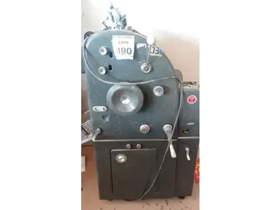 LOTE 490 - 01 MÁQUINA IMPRESSORA OFFSET. (NO ESTADO) ATENÇÃO! FAZER A VISITAÇÃO ANTES DE ARREMATAR, NÃO SABEMOS SE FUNCIONA, LEILÃO NÃO TEM GARANTIA E NEM DEVOLUÇÃO, SUJEITO A POSSÍVEIS AVARIAS VISÍVEIS/OCULTAS E/OU AUSÊNCIA DE COMPONENTES.