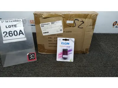 LOTE 260 - 01 CAIXA COM 120 BLISTERS BATERIA RECARREGÁVEL ELGIN 9V-250MAH. (NO ESTADO) ATENÇÃO! FAZER A VISITAÇÃO ANTES DE ARREMATAR, NÃO SABEMOS SE FUNCIONA, LEILÃO NÃO TEM GARANTIA E NEM DEVOLUÇÃO, SUJEITO A POSSÍVEIS AVARIAS VISÍVEIS/OCULTAS E/OU AUSÊNCIA DE COMPONENTES.