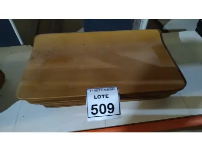 LOTE 509 - 20 PEÇAS DE MADEIRA. (NO ESTADO) ATENÇÃO! FAZER A VISITAÇÃO ANTES DE ARREMATAR, NÃO SABEMOS SE FUNCIONA. LEILÃO NÃO TEM GARANTIA E NEM DEVOLUÇÃO, SUJEITO A POSSÍVEIS AVARIAS VISÍVEIS/OCULTAS E/OU AUSÊNCIA DE COMPONENTES.